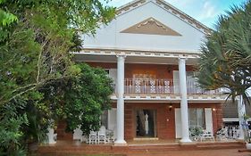 Hamilton Urban Farm Guest House